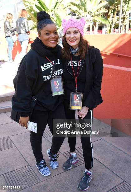 Yvette Nicole Brown and Lesley Ann Warren at the 2018 Women's March Los Angeles at Pershing Square on January 20, 2018 in Los Angeles, California.