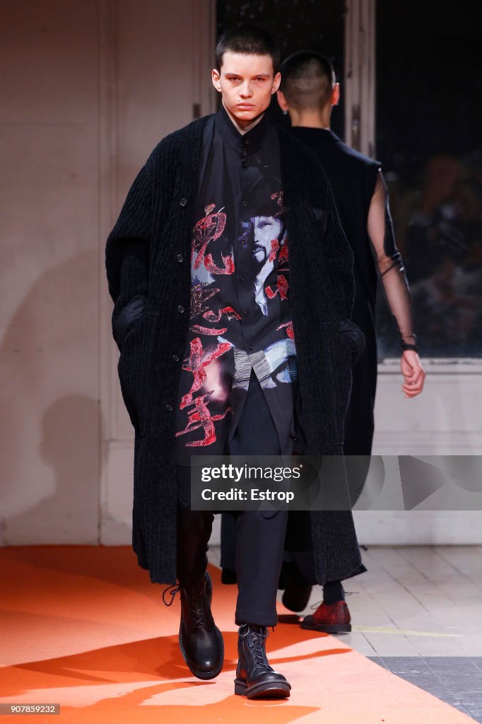 Yohji Yamamoto : Runway - Paris Fashion Week - Menswear F/W 2018-2019