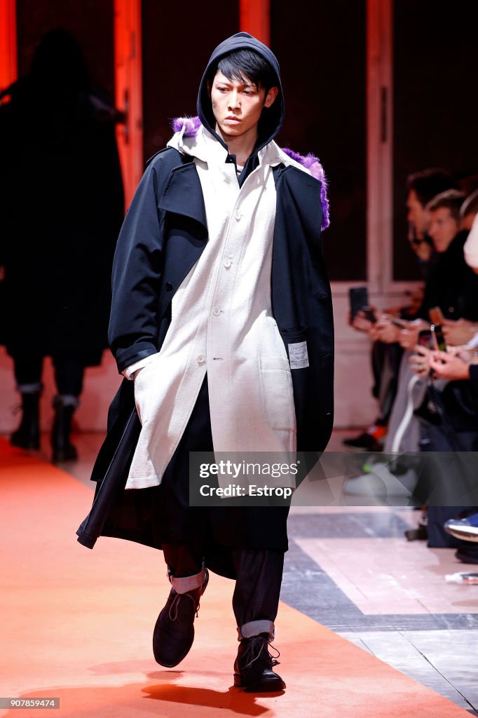 Yohji Yamamoto : Runway - Paris Fashion Week - Menswear F/W 2018-2019