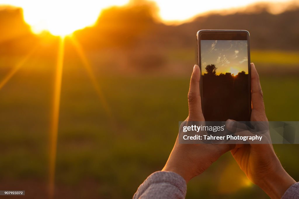 Taking photos with a smart phone