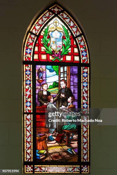 santa clara, cuba: saint claire of assisi catholic cathedral, stained glass window - santa clara cuba stock pictures, royalty-free photos & images