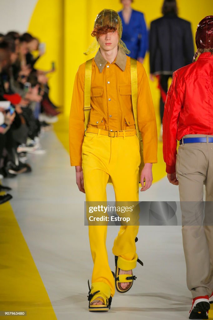 Maison Margiela : Runway - Paris Fashion Week - Menswear F/W 2018-2019