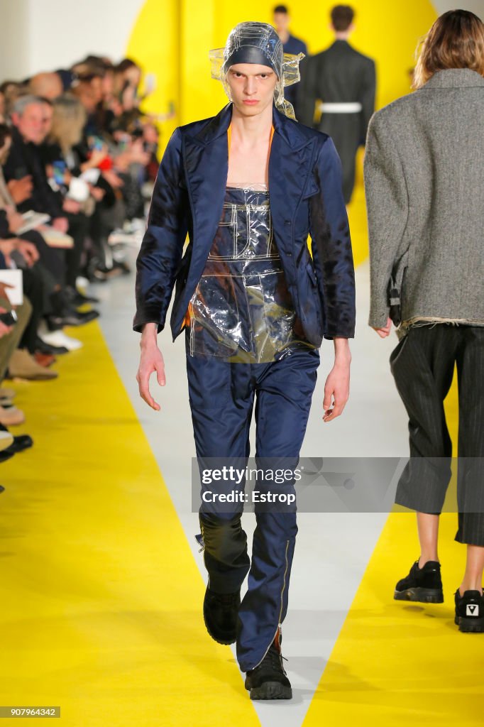 Maison Margiela : Runway - Paris Fashion Week - Menswear F/W 2018-2019