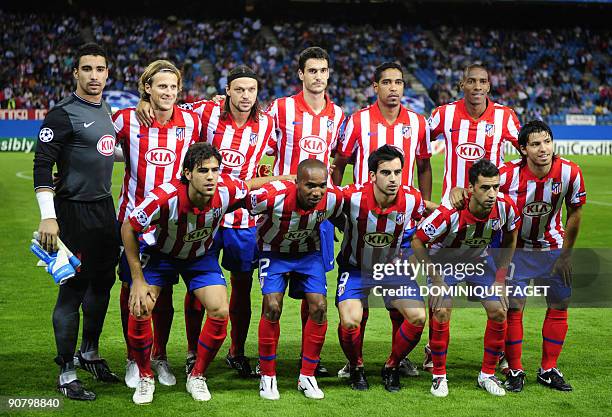 Atletico Madrid's defender Alvaro Dominguez, Atletico Madrid's Brazilian midfielder Paulo Assuncao, Atletico Madrid's midfielder Jose Manuel Jurado...