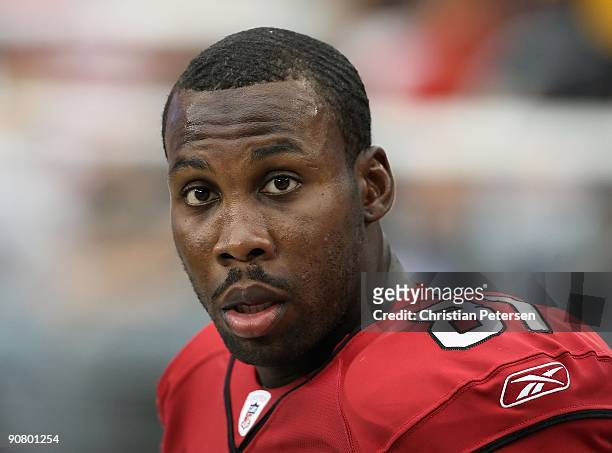 Wide receiver Anquan Boldin of the Arizona Cardinals during the football against the San Francisco 49ers during the NFL game at the Universtity of...