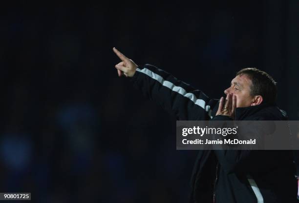 Nottingham Forest manager Billy Davies shouts instructions during the Coca Cola Championship match between Ipswich Town and Nottingham Forest at...