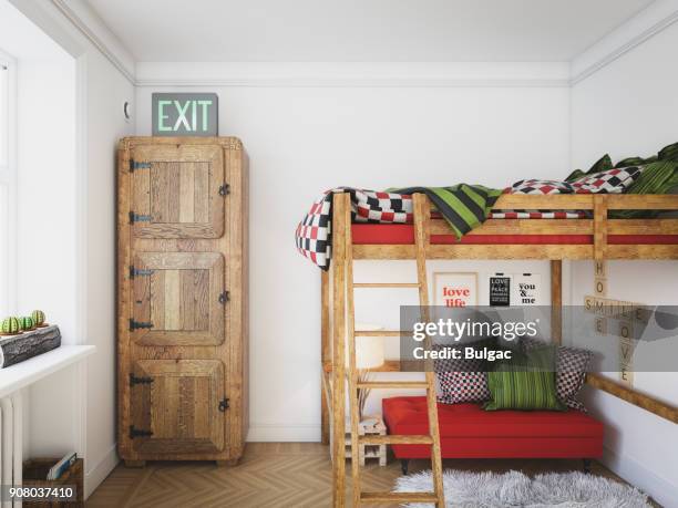 kleine gezellige binnenlandse kamer (thuis) - bunk bed stockfoto's en -beelden