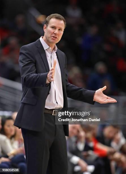 Head coach Fred Hoiberg of the Chicago Bulls complains about a call to a referee during a game against the Houston Rockets at the United Center on...