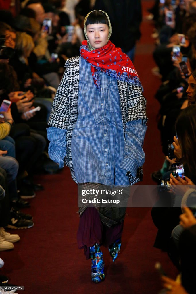 Vetements : Runway - Paris Fashion Week - Menswear F/W 2018-2019