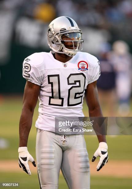 Darrius Heyward-Bey of the Oakland Raiders warms up before their game against the San Diego Chargers on September 14, 2009 at the Oakland-Alameda...