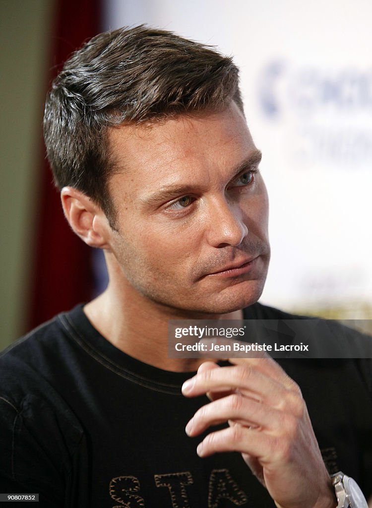 Ryan's Roses Ryan Seacrest attends The 4th Annual Radio Lollipop Anniversary Live ...
