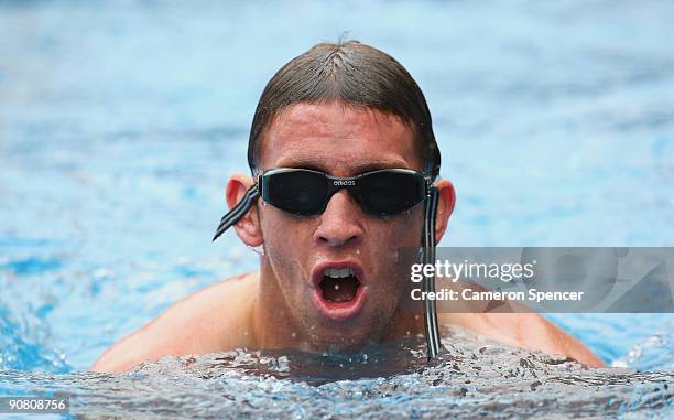 Kurt Gidley of the Kangaroos swims during a pool session during an Australian Kangaroos training session at the Sydney Football Stadium on September...