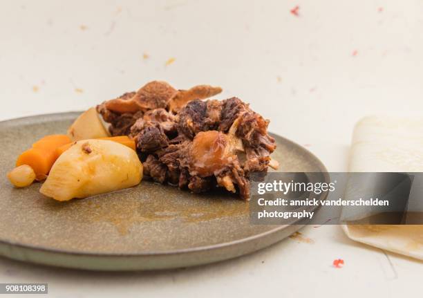 oxtail ragoût. - oxtail stew stock pictures, royalty-free photos & images