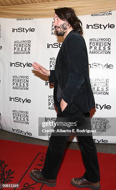 Actor Keanu Reeves arrives at the InStyle and HFPA Toronto Film Festival Party held at the Courtyard Cafe on September 15, 2009 in Toronto, Canada.