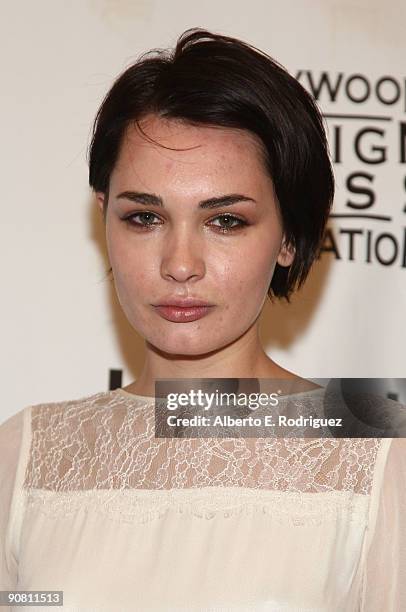 Sara Mohr arrives at the InStyle and HFPA Toronto Film Festival Party held at the Courtyard Cafe on September 15, 2009 in Toronto, Canada.