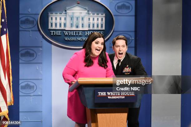 Jessica Chastain" Episode 1736 -- Pictured: Aidy Bryant as Sarah Huckabee Sanders, Beck Bennet as White House physician Dr. Ronny Jackson during...