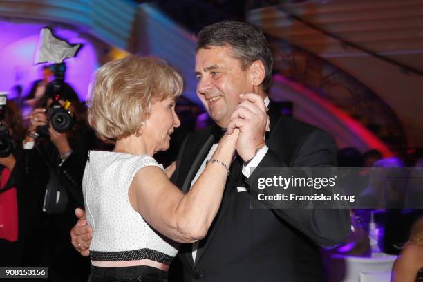 Sigmar Gabriel and Karin Stoiber during the German Film Ball 2018 at Hotel Bayerischer Hof on January 20, 2018 in Munich, Germany.