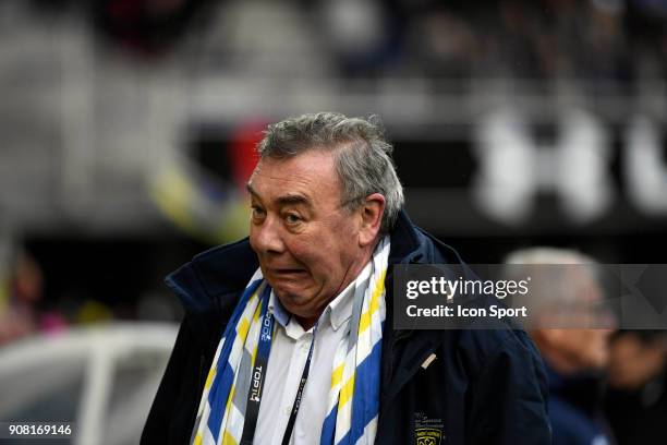 Eric De Cromieres of Clermont during the Champions Cup match between ASM Clermont and Osprey at Stade Marcel Michelin on January 20, 2018 in...