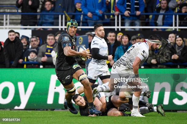 Sebastien Vahaamahina of Clermont during the Champions Cup match between ASM Clermont and Osprey at Stade Marcel Michelin on January 20, 2018 in...