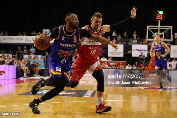 Shannon Shorter of the 36ers drives to the basket during the round 15 NBL match between the Illawarra Hawks and Adelaide United at Wollongong...