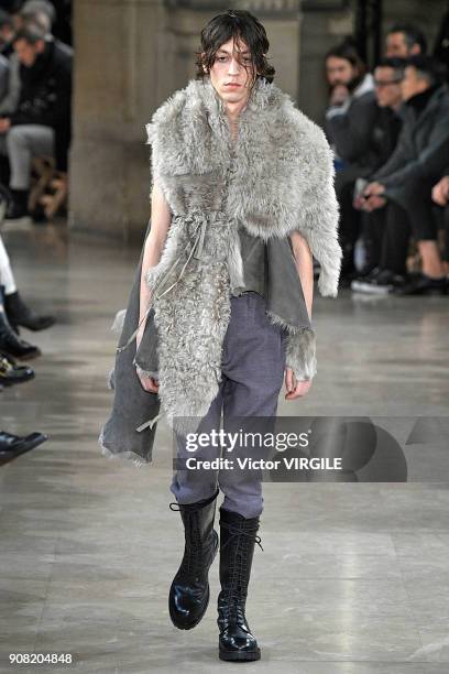 Model walks the runway during the Ann Demeulemeester Menswear Fall/Winter 2018-2019 show as part of Paris Fashion Week on January 19, 2018 in Paris,...