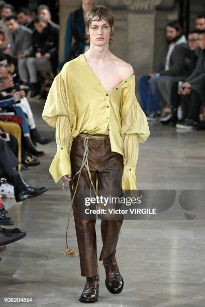 Model walks the runway during the Ann Demeulemeester Menswear Fall/Winter 2018-2019 show as part of Paris Fashion Week on January 19, 2018 in Paris,...