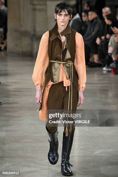 Model walks the runway during the Ann Demeulemeester Menswear Fall/Winter 2018-2019 show as part of Paris Fashion Week on January 19, 2018 in Paris,...