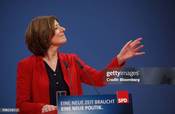 Malu Dreyer, state leader of Rhineland Palatine for the Social Democrat Party , speaks during a party conference in Bonn, Germany, on Sunday, Jan....