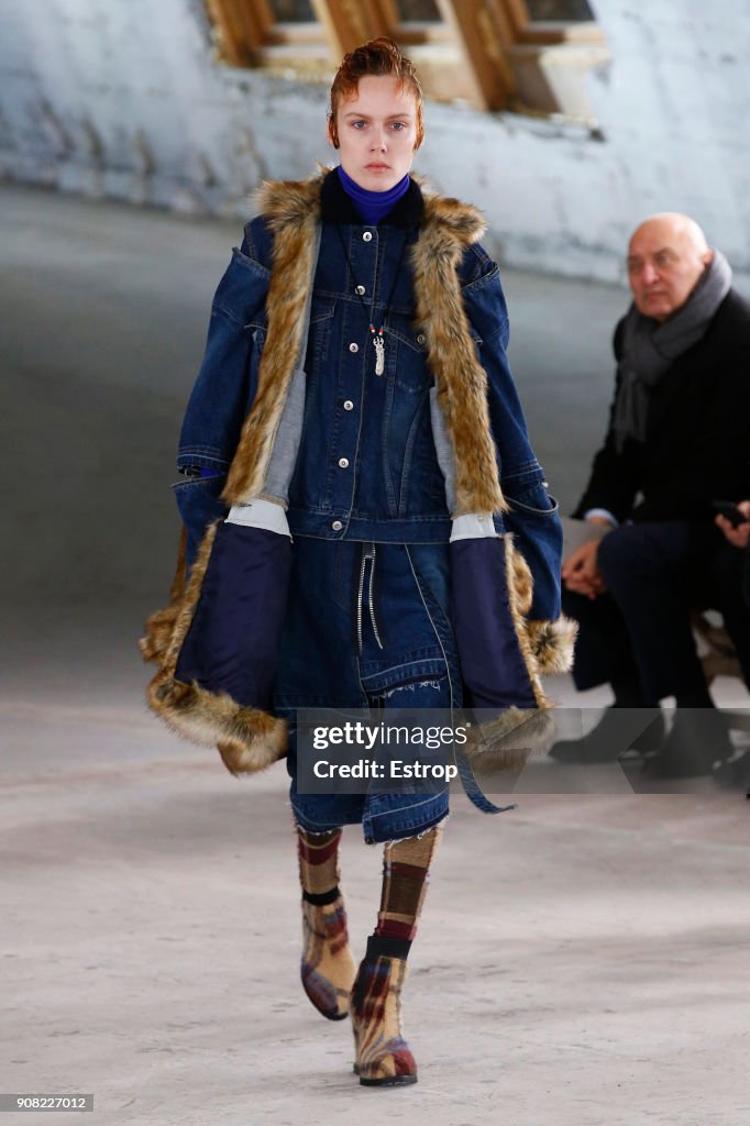 Sacai : Runway - Paris Fashion Week - Menswear F/W 2018-2019