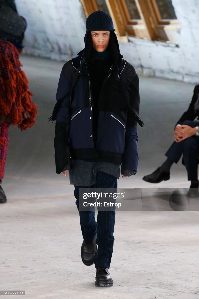 Sacai : Runway - Paris Fashion Week - Menswear F/W 2018-2019