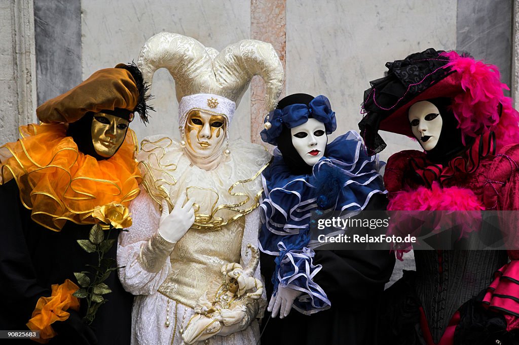 Gruppe von vier Masken zum Karneval in Venedig (XXL