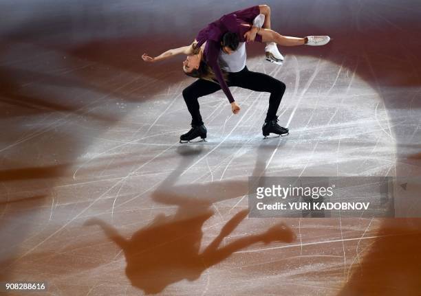 France's Gabriella Papadakis and Guillaume Cizeron perform during the Gala Exhibition at the ISU European Figure Skating Championships in Moscow on...