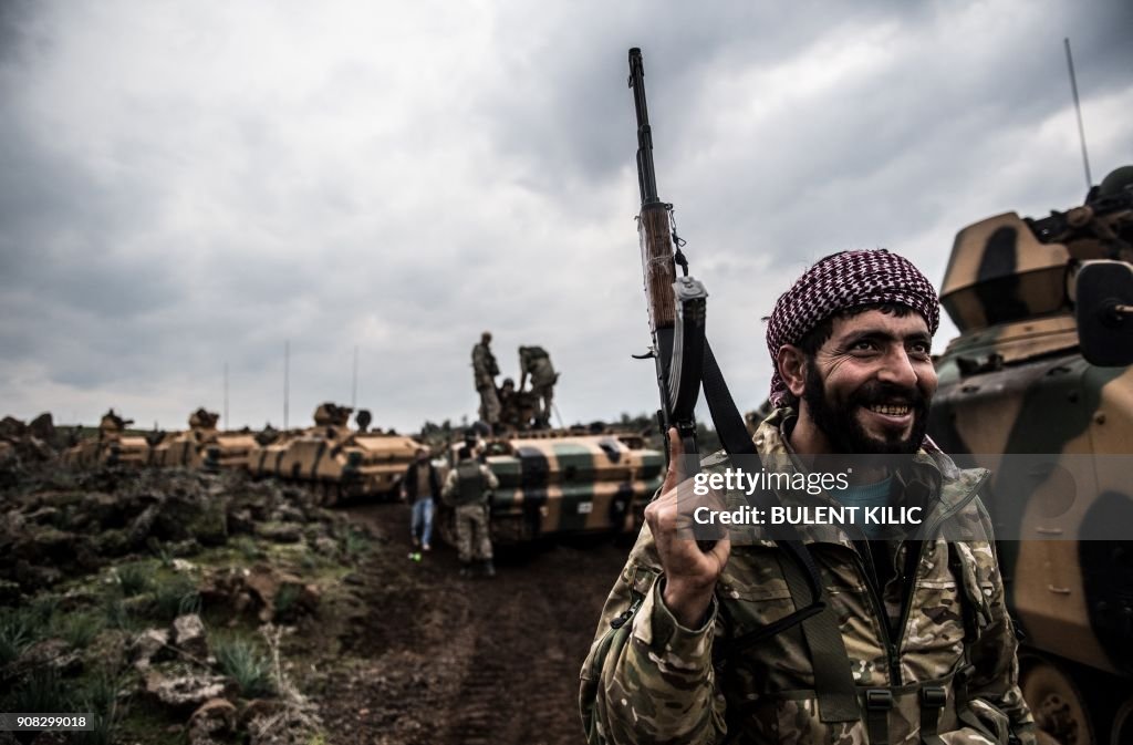 TOPSHOT-TURKEY-SYRIA-CONFLICT-KURDS