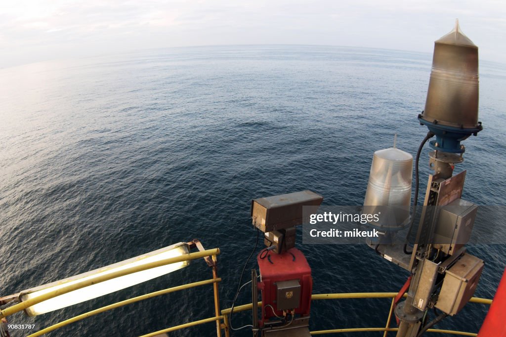 Oil Rig Red Alert Oil Rig Warning Lights High-Res Stock Photo - Getty Images