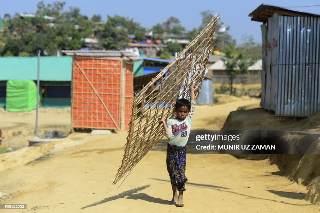 BANGLADESH-MYANMAR-UNREST-ROHINGYA-REFUGEE