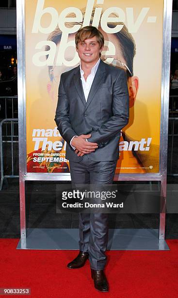 Billy Magnussen attends "The Informant!" premiere at the Ziegfeld Theatre on September 15, 2009 in New York City.