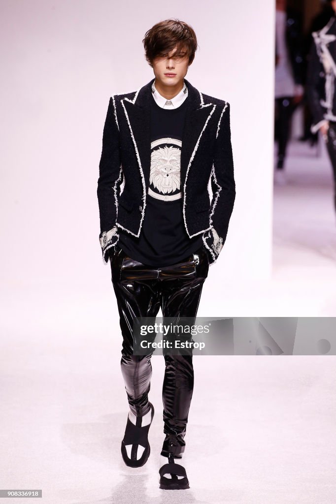 Balmain Homme : Runway - Paris Fashion Week - Menswear F/W 2018-2019