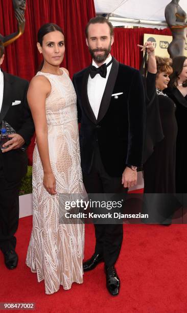 Maria Dolores Dieguez and actor Joseph Fiennes attends the 24th Annual Screen Actors Guild Awards at The Shrine Auditorium on January 21, 2018 in Los...