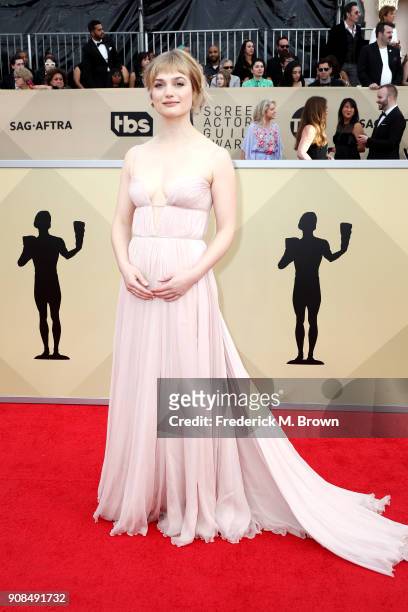 Actor Alison Sudol attends the 24th Annual Screen Actors Guild Awards at The Shrine Auditorium on January 21, 2018 in Los Angeles, California....