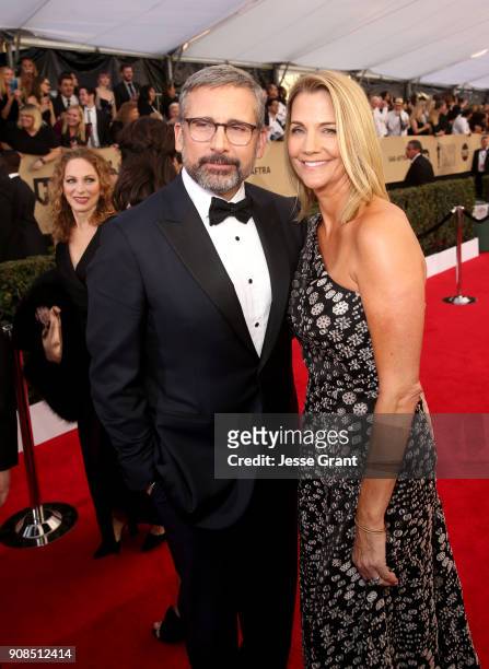 Actors Steve Carell and Nancy Carell attend the 24th Annual Screen Actors Guild Awards at The Shrine Auditorium on January 21, 2018 in Los Angeles,...