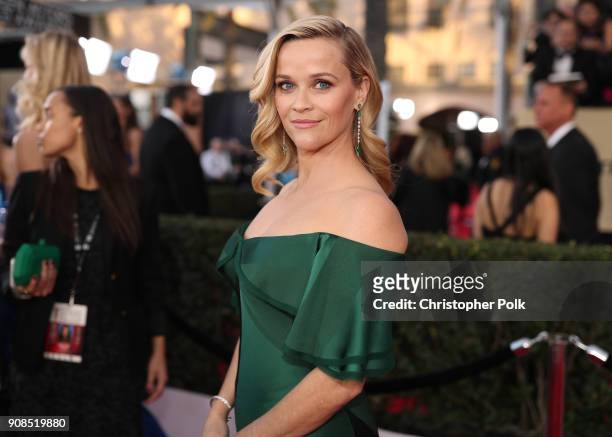 Actor Reese Witherspoon attends the 24th Annual Screen Actors Guild Awards at The Shrine Auditorium on January 21, 2018 in Los Angeles, California....