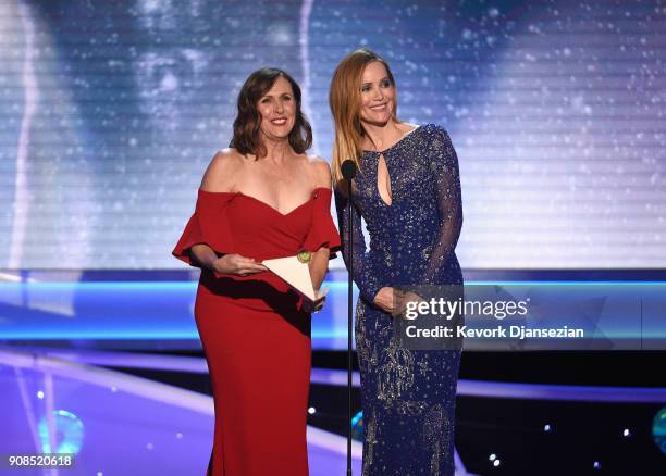 Actors Molly Shannon and Leslie Mann onstage during the 24th Annual Screen Actors Guild Awards at The Shrine Auditorium on January 21, 2018 in Los...