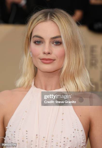 Actor Margot Robbie attends the 24th Annual Screen Actors Guild Awards at The Shrine Auditorium on January 21, 2018 in Los Angeles, California.