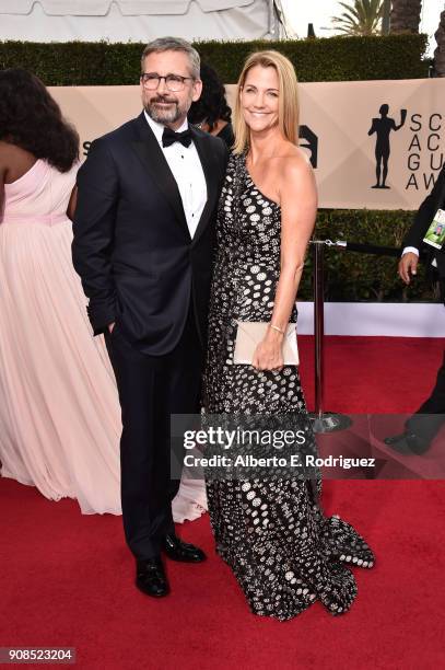 Actors Steve Carell and Nancy Carell attend the 24th Annual Screen Actors Guild Awards at The Shrine Auditorium on January 21, 2018 in Los Angeles,...