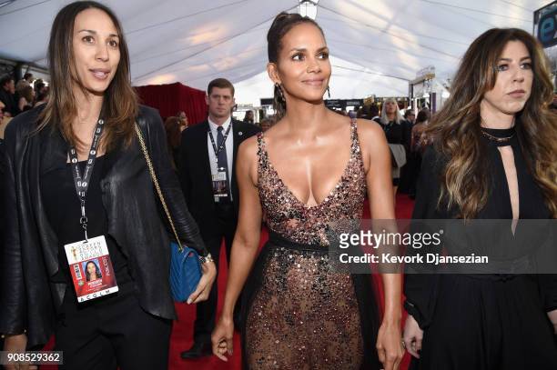 Actor Halle Berry attends the 24th Annual Screen Actors Guild Awards at The Shrine Auditorium on January 21, 2018 in Los Angeles, California.