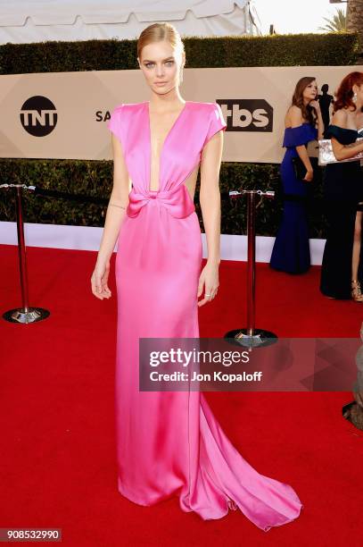 Actor Samara Weaving attends the 24th Annual Screen Actors Guild Awards at The Shrine Auditorium on January 21, 2018 in Los Angeles, California.