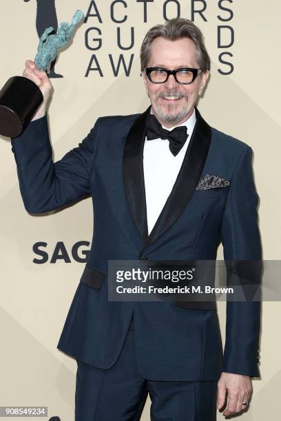 Actor Gary Oldman, winner of Outstanding Performance by a Male Actor in a Leading Role for 'Darkest Hour', poses in the press room during the 24th...