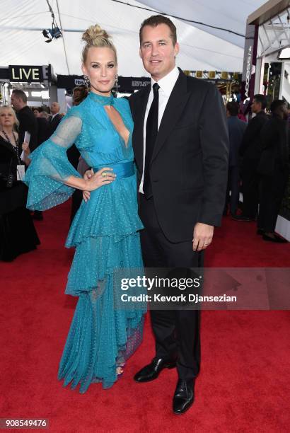 Model Molly Sims and Scott Stuber attend the 24th Annual Screen Actors Guild Awards at The Shrine Auditorium on January 21, 2018 in Los Angeles,...