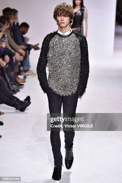 Model walks the runway during the Balmain Homme Menswear Fall/Winter 2018-2019 show as part of Paris Fashion Week on January 20, 2018 in Paris,...