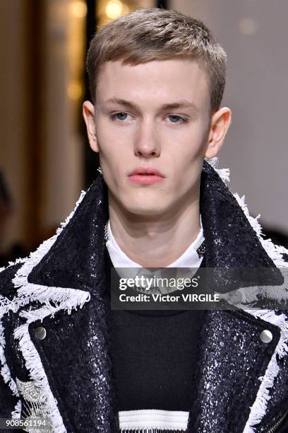 Model walks the runway during the Balmain Homme Menswear Fall/Winter 2018-2019 show as part of Paris Fashion Week on January 20, 2018 in Paris,...